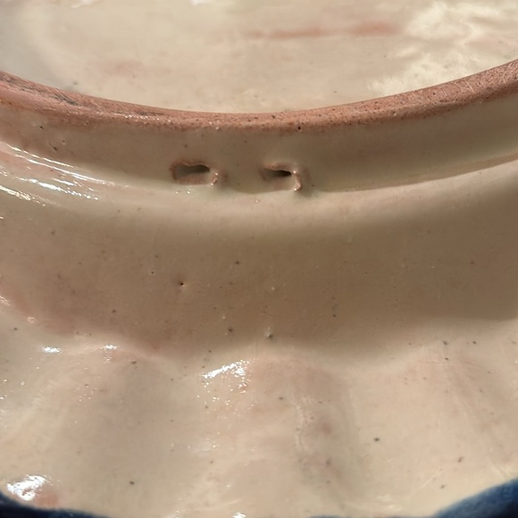 E. Ortiz Pottery. Cala Lillies Dish/Pie Plate Handmade - Picture 4 of 7